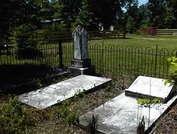 Kennedy Family Graveyard photo